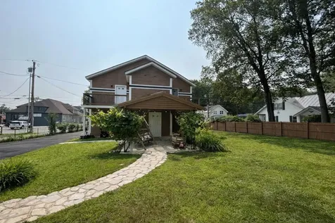 8 Labrecque Street Lincoln NH 03251