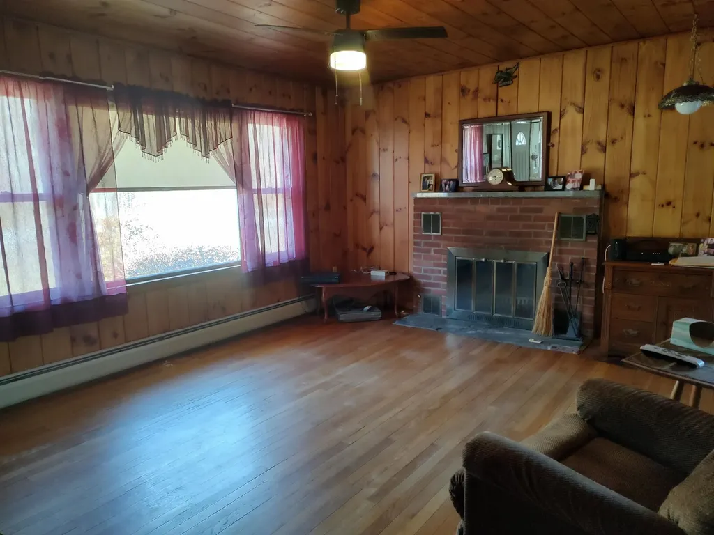 8354 Vt Route 12 Barnard VT 05031