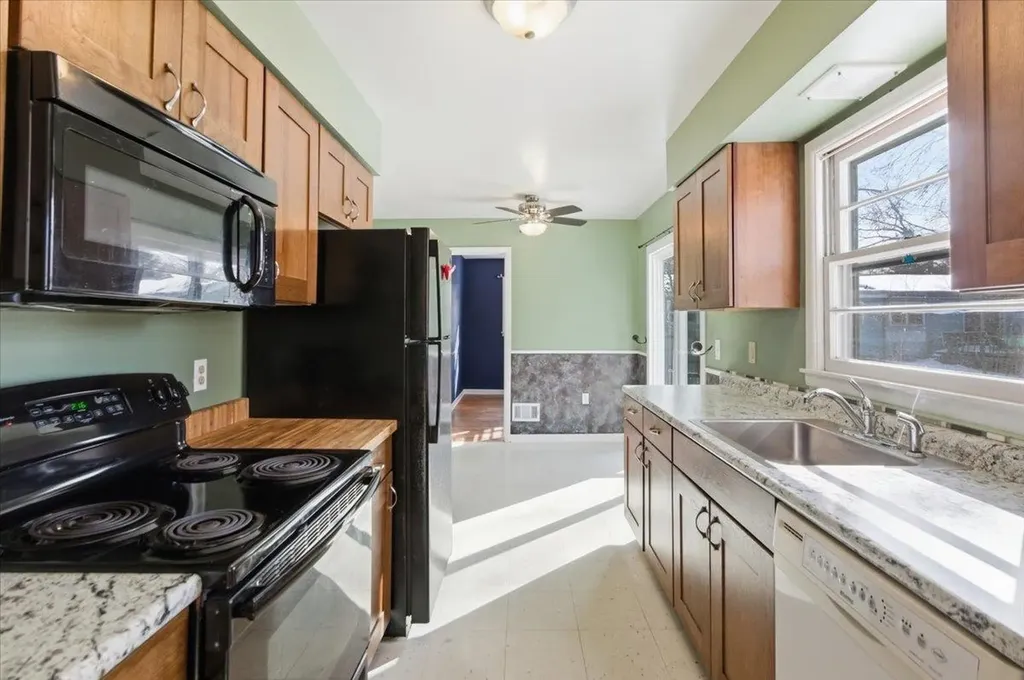 9 Berkley Street South Burlington VT 05403