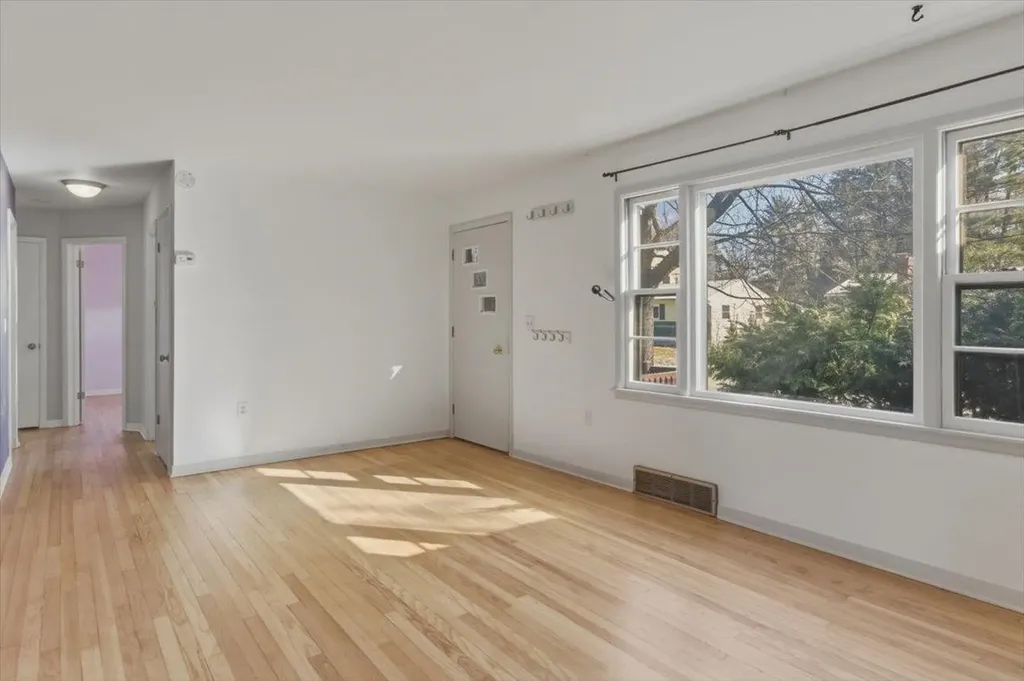 9 Berkley Street South Burlington VT 05403