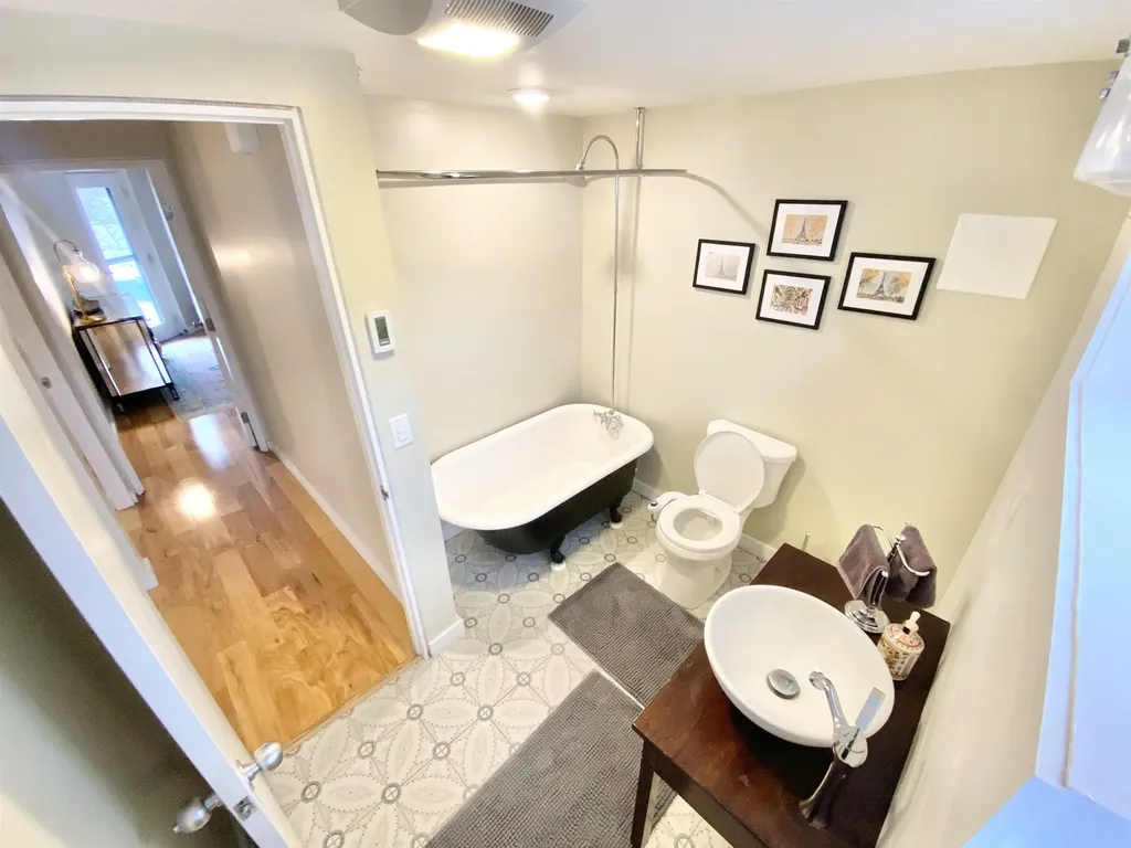 54 East Redrock Drive Burlington VT 05401