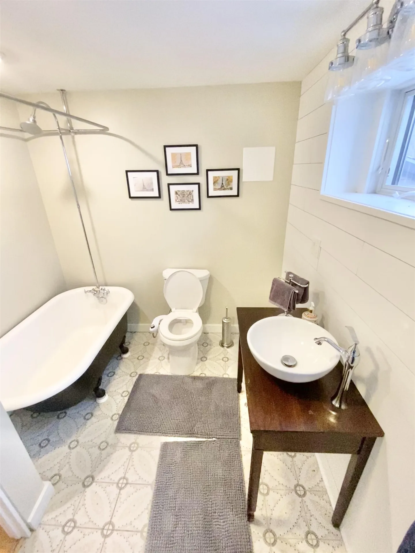 54 East Redrock Drive Burlington VT 05401