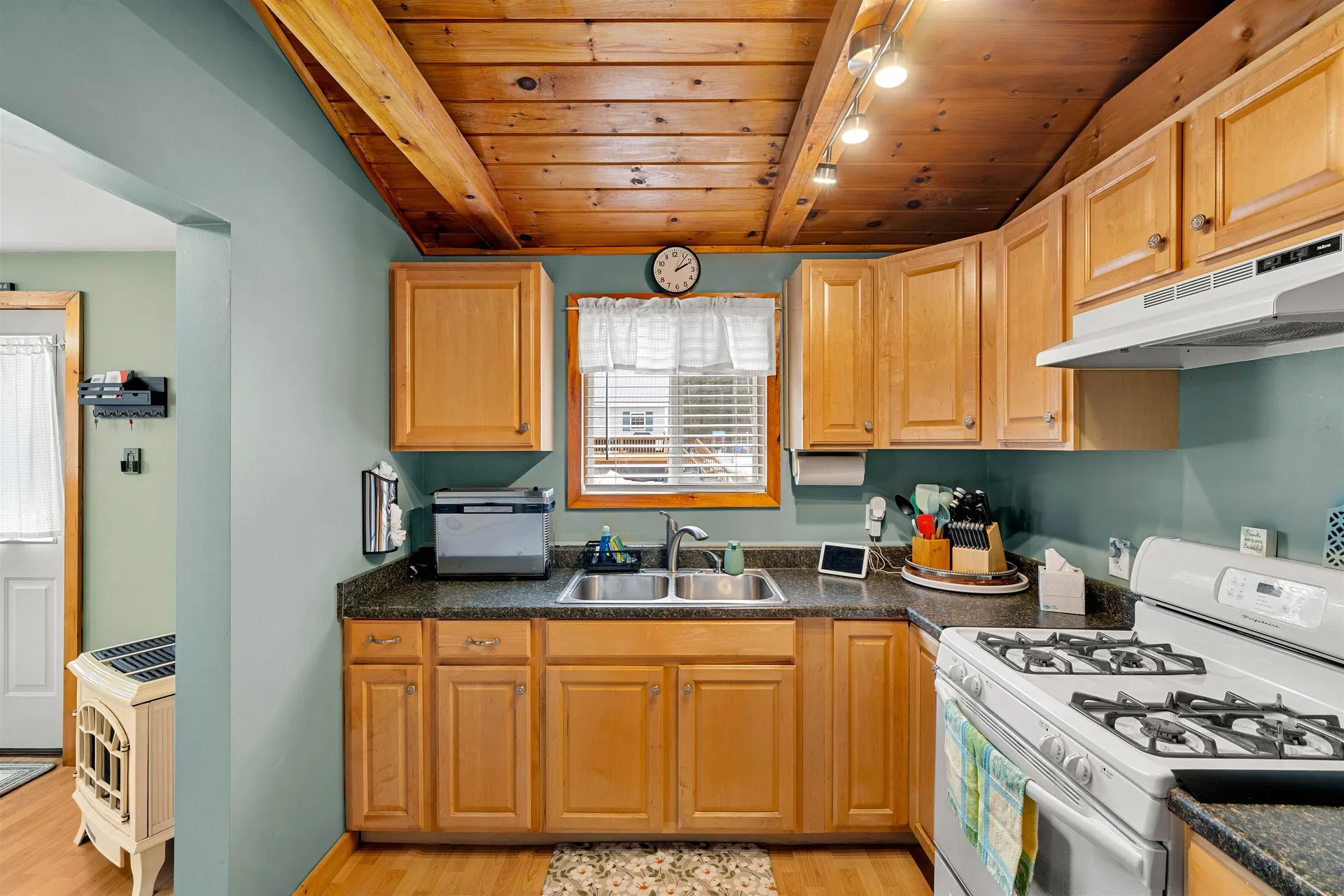 11 Avalon Road Farmington NH 03835