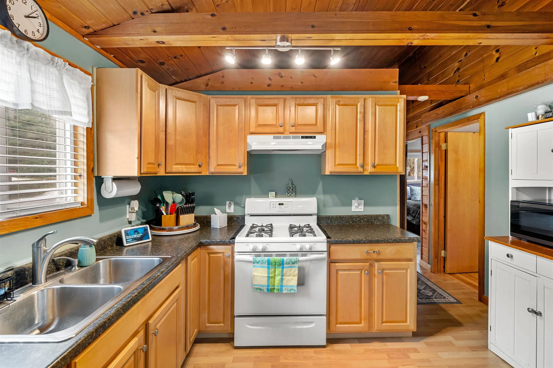 11 Avalon Road Farmington NH 03835