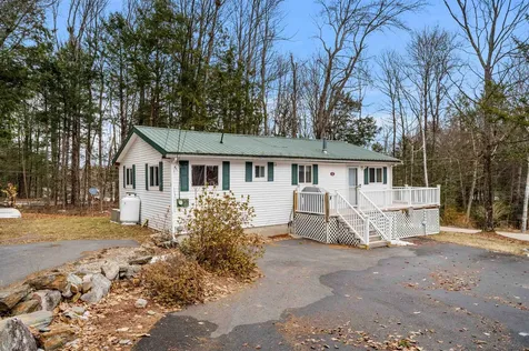 11 Avalon Road Farmington NH 03835