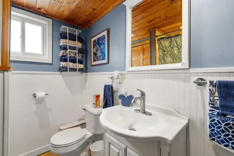 11 Avalon Road Farmington NH 03835