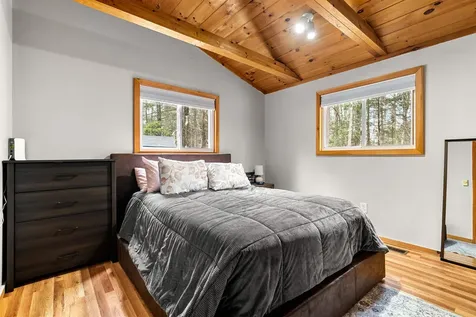 11 Avalon Road Farmington NH 03835