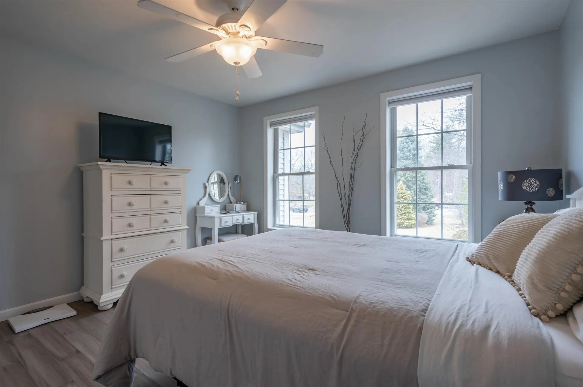 8 Corliss Road Windham NH 03087