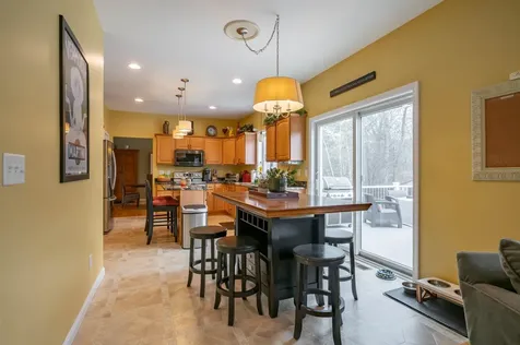 8 Corliss Road Windham NH 03087