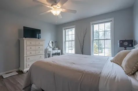 8 Corliss Road Windham NH 03087