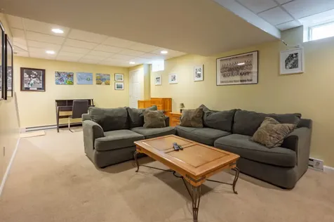 8 Corliss Road Windham NH 03087