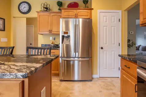 8 Corliss Road Windham NH 03087