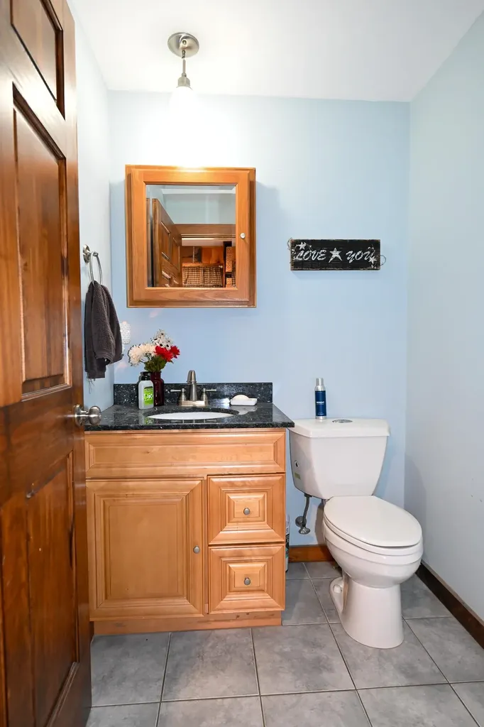 216 High Ridge Lane Thetford VT 05043-4455