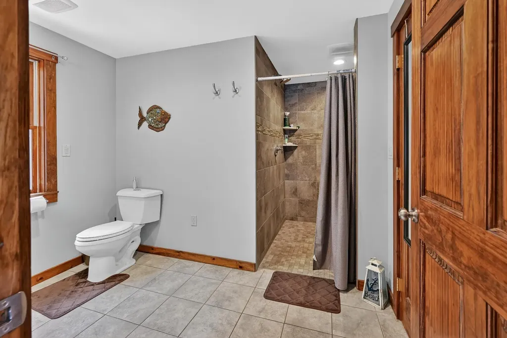 216 High Ridge Lane Thetford VT 05043-4455