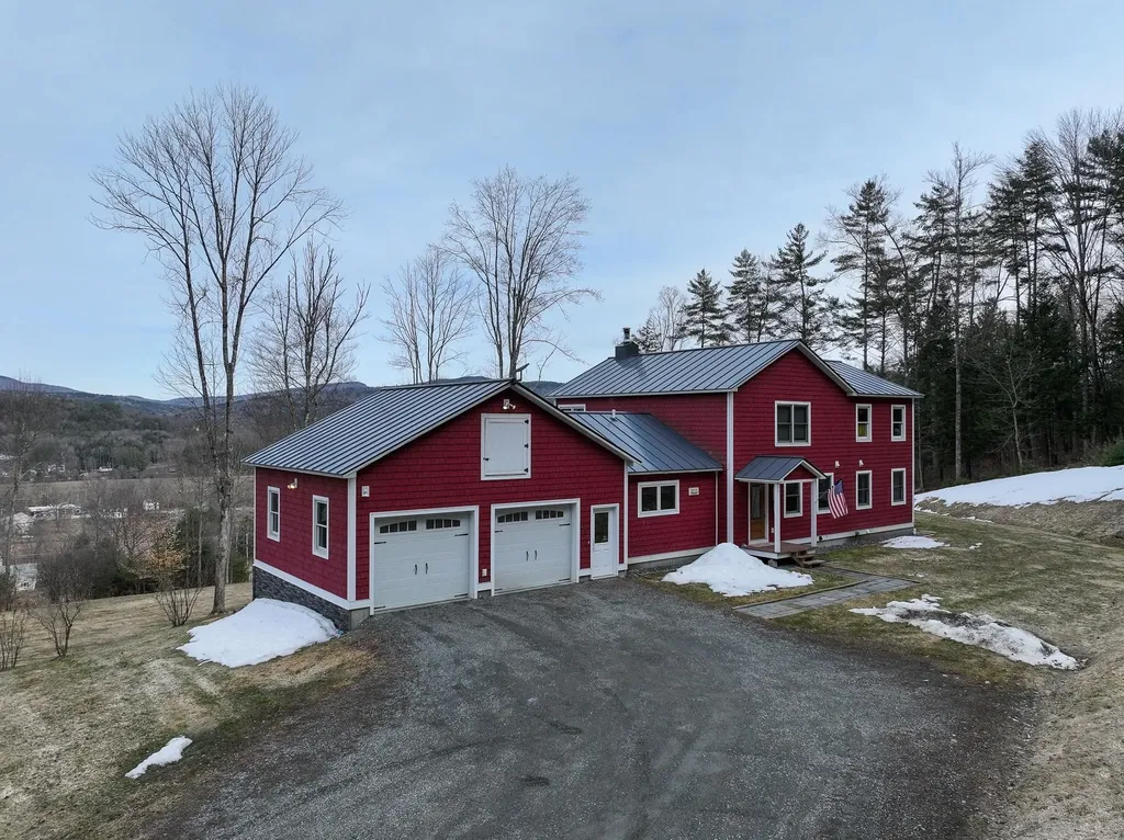 216 High Ridge Lane Thetford VT 05043-4455