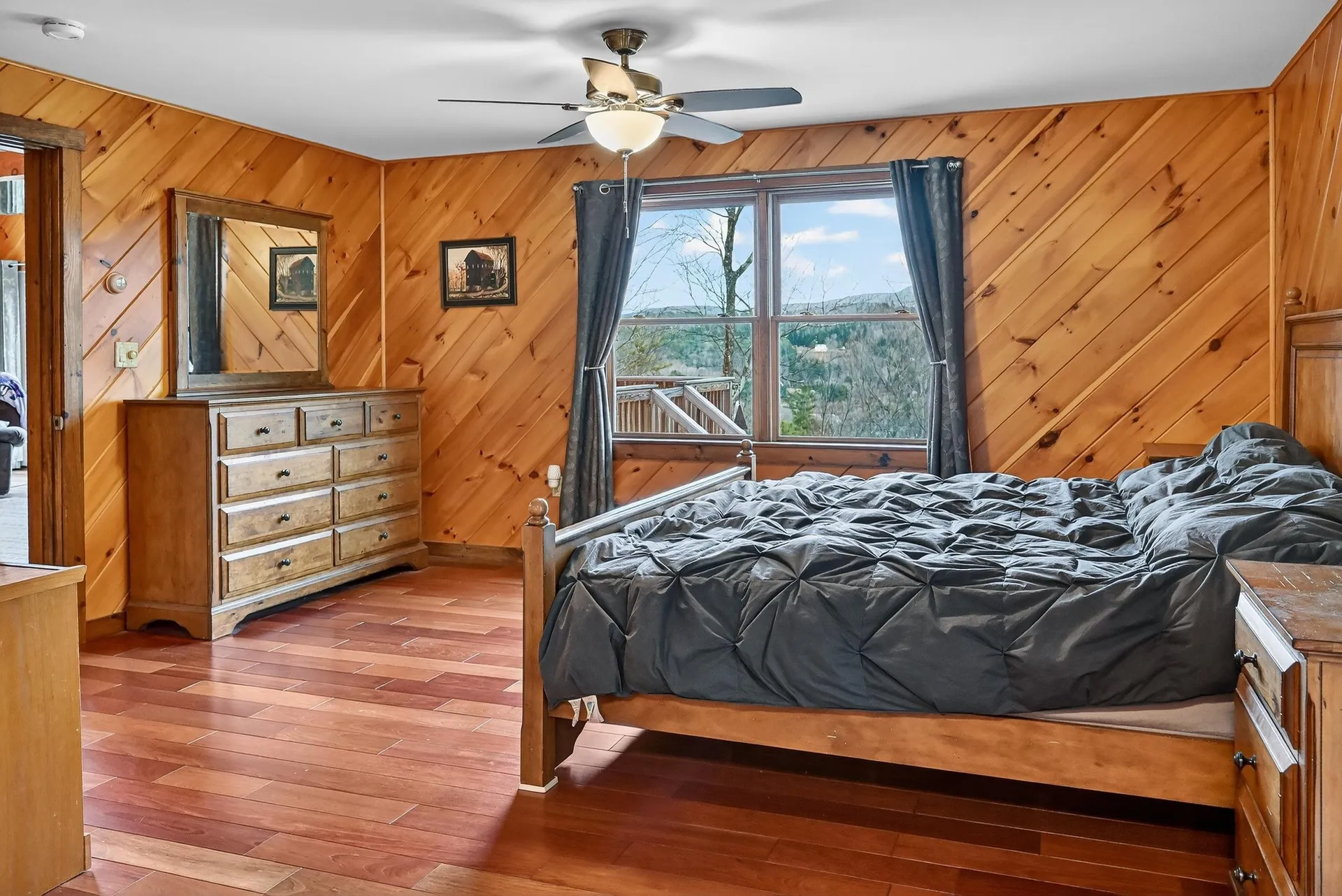 216 High Ridge Lane Thetford VT 05043-4455
