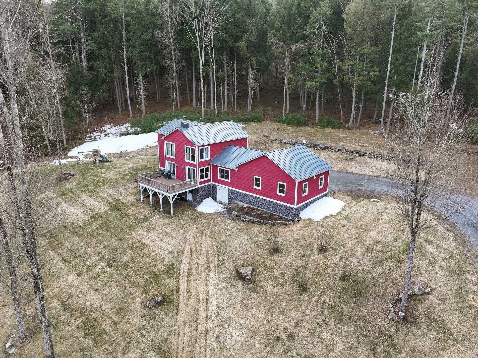 216 High Ridge Lane Thetford VT 05043-4455