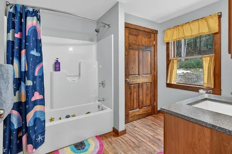 216 High Ridge Lane Thetford VT 05043-4455