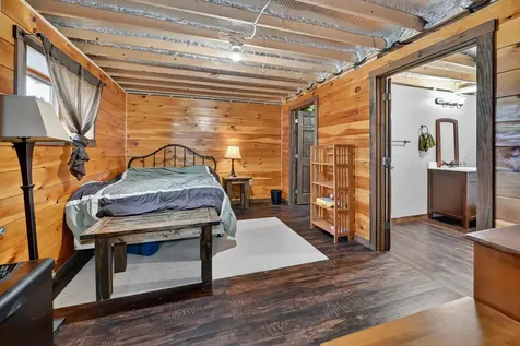 216 High Ridge Lane Thetford VT 05043-4455