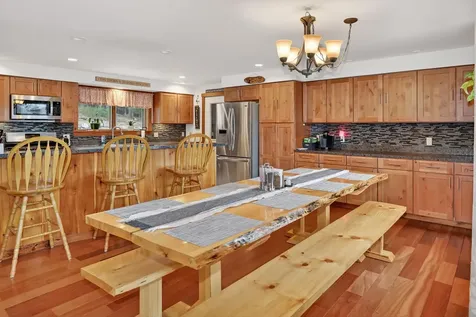 216 High Ridge Lane Thetford VT 05043-4455