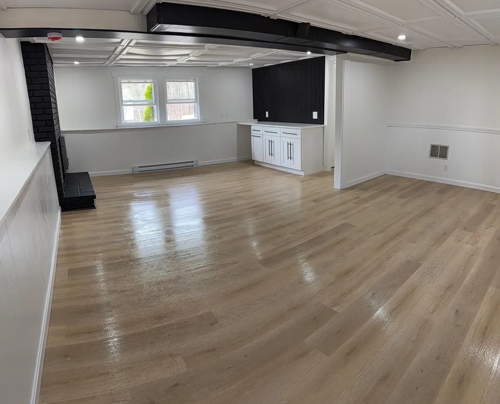 56 Bedard Avenue Derry NH 03038