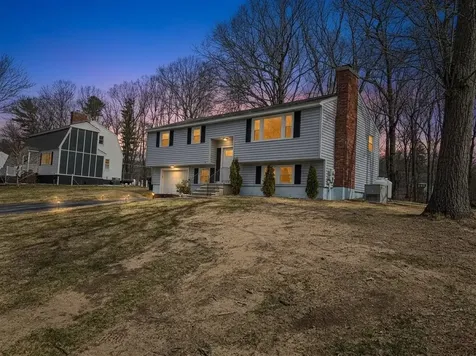 56 Bedard Avenue Derry NH 03038