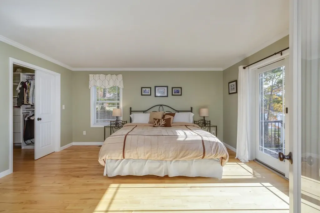 42 Lenzi Point Road Barrington NH 03825