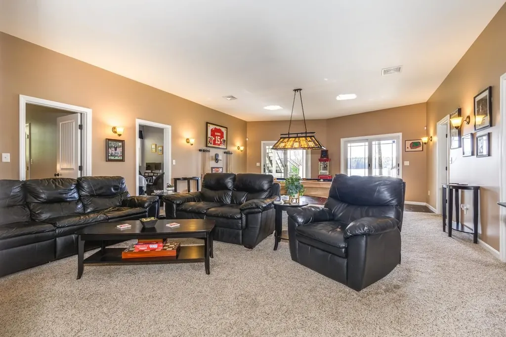 42 Lenzi Point Road Barrington NH 03825