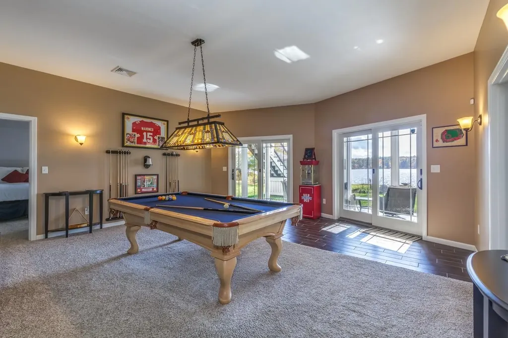 42 Lenzi Point Road Barrington NH 03825