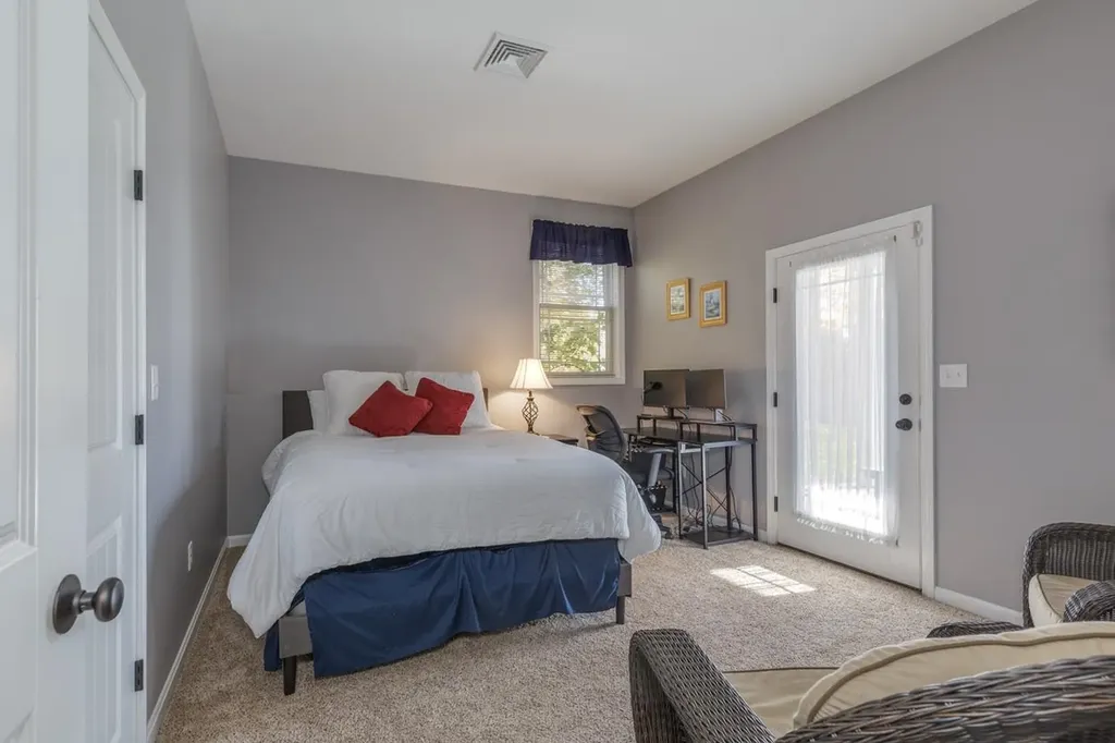 42 Lenzi Point Road Barrington NH 03825