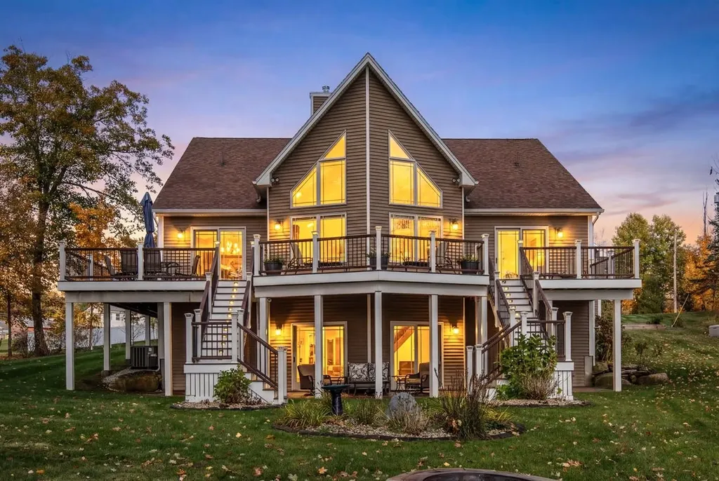 42 Lenzi Point Road Barrington NH 03825