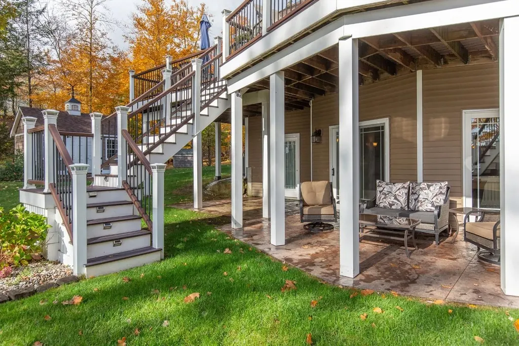 42 Lenzi Point Road Barrington NH 03825