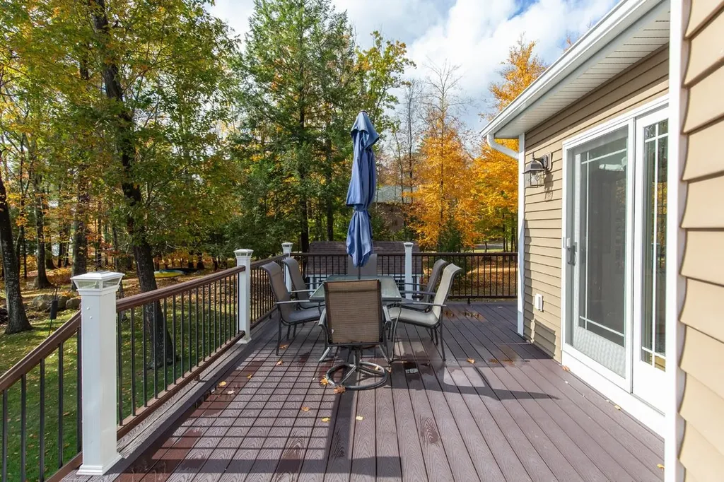 42 Lenzi Point Road Barrington NH 03825