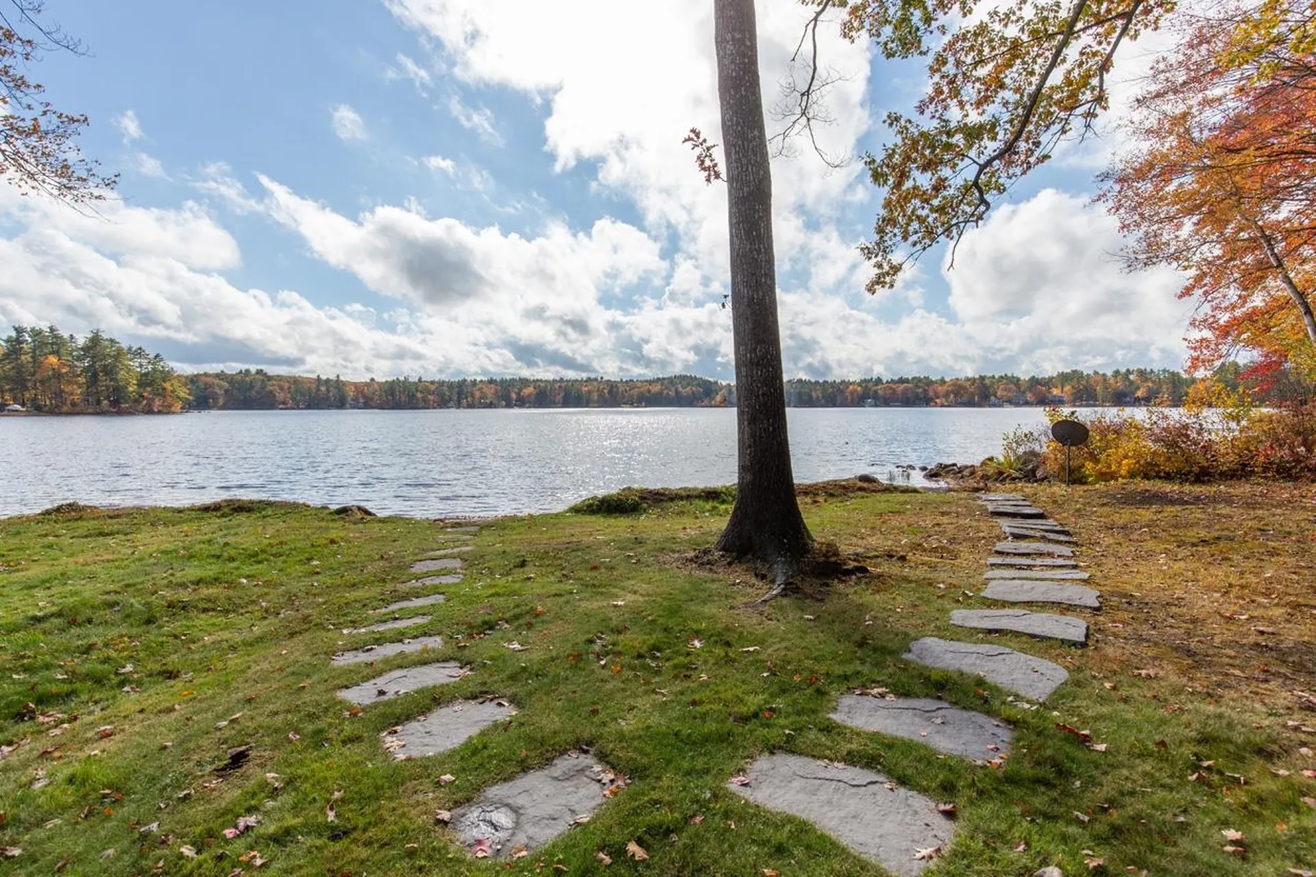 42 Lenzi Point Road Barrington NH 03825