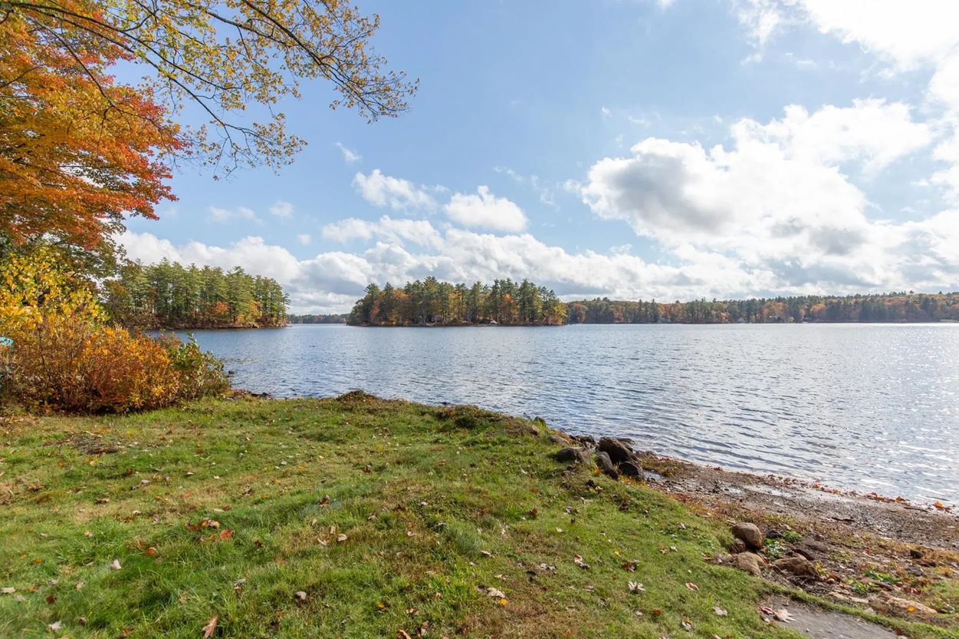 42 Lenzi Point Road Barrington NH 03825