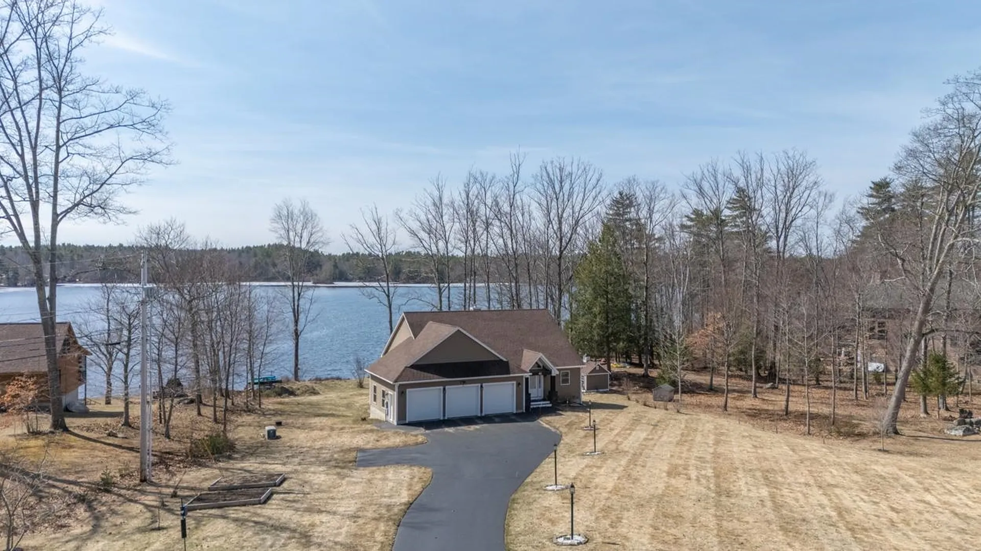 42 Lenzi Point Road Barrington NH 03825