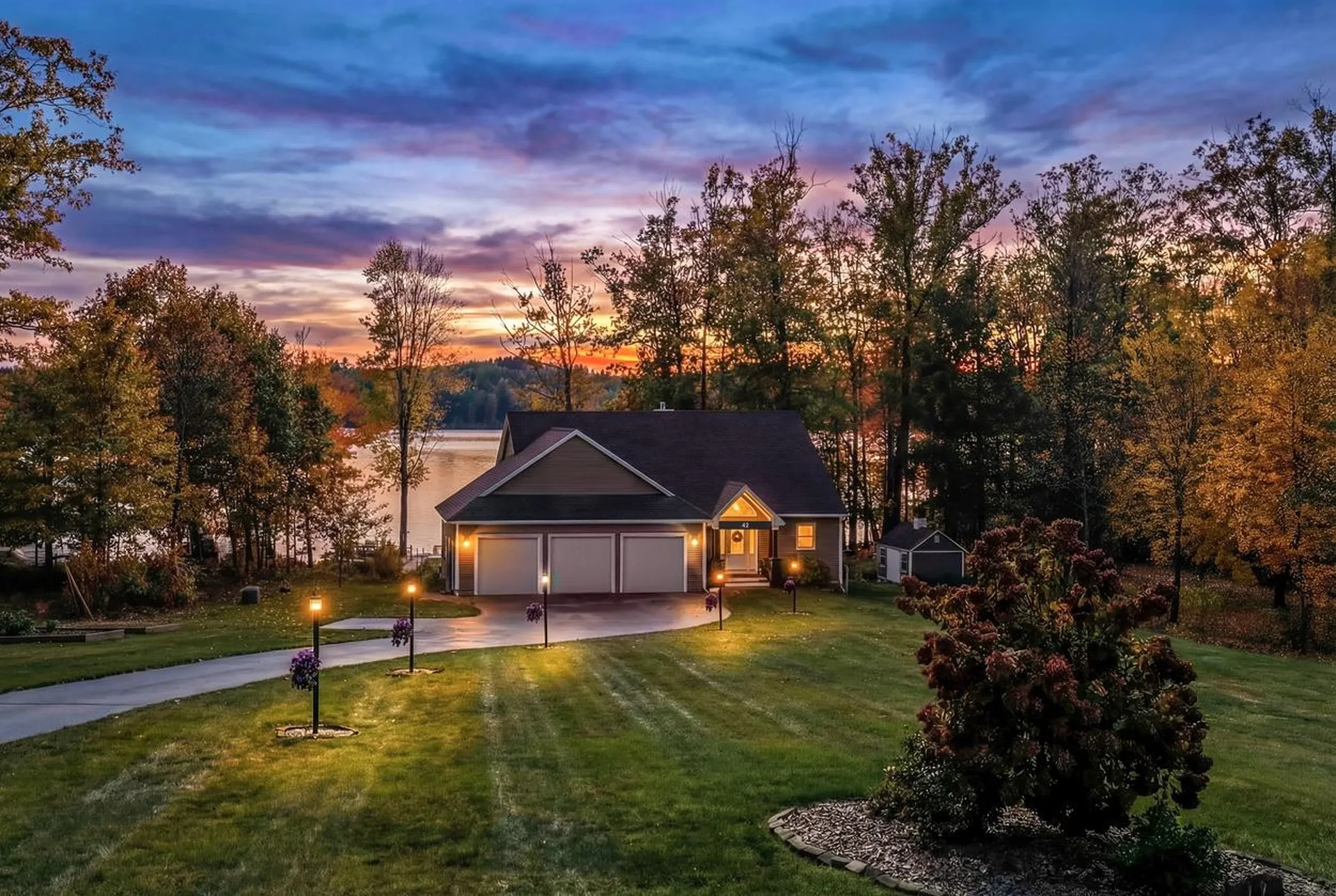 42 Lenzi Point Road Barrington NH 03825