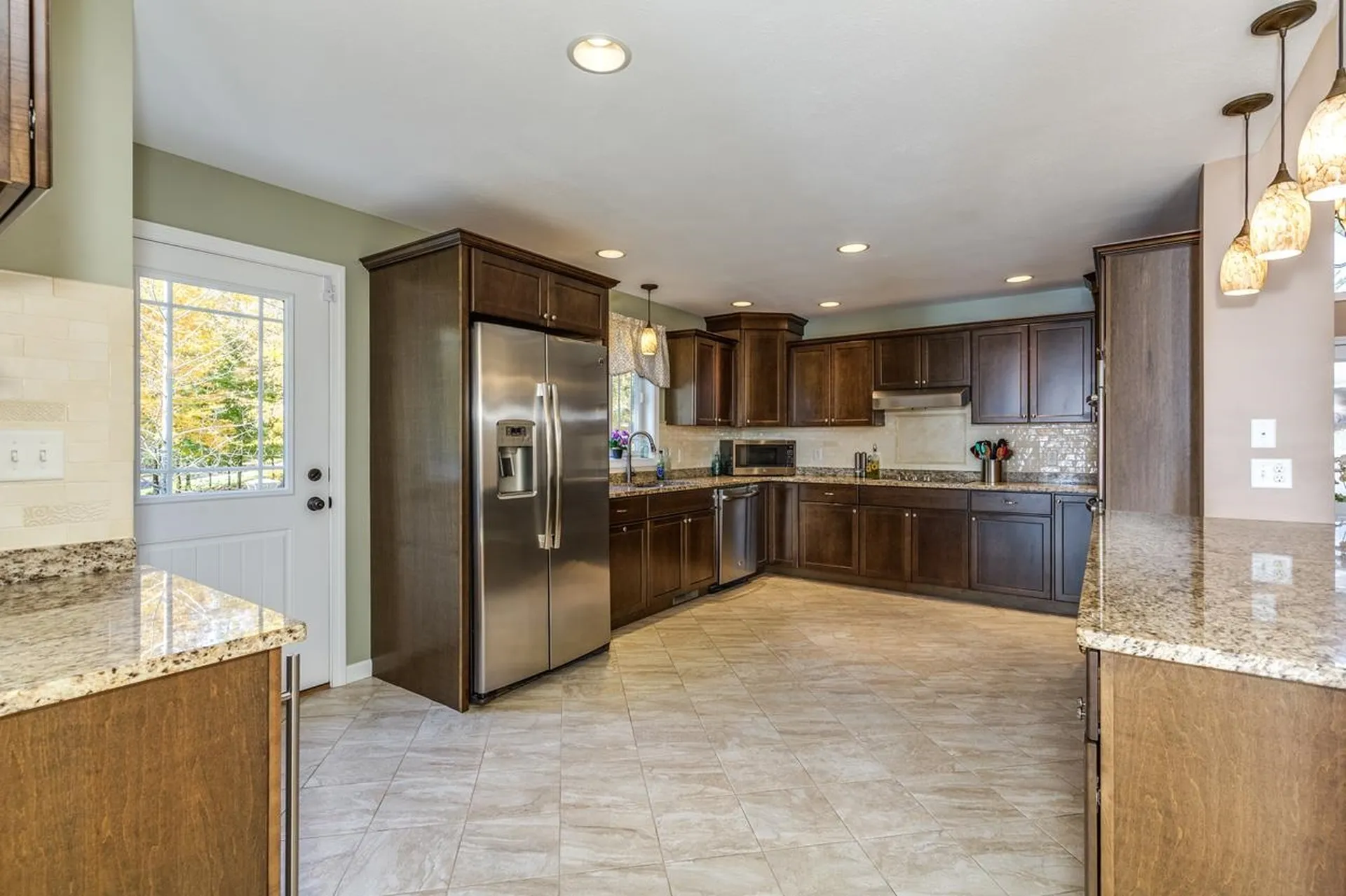 42 Lenzi Point Road Barrington NH 03825