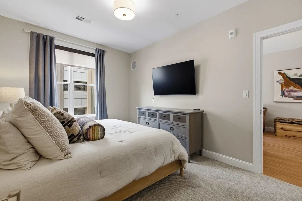 99 Foundry Place Portsmouth NH 03801