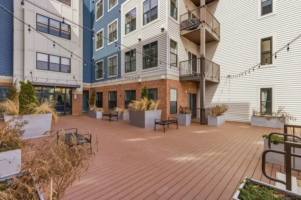 99 Foundry Place Portsmouth NH 03801