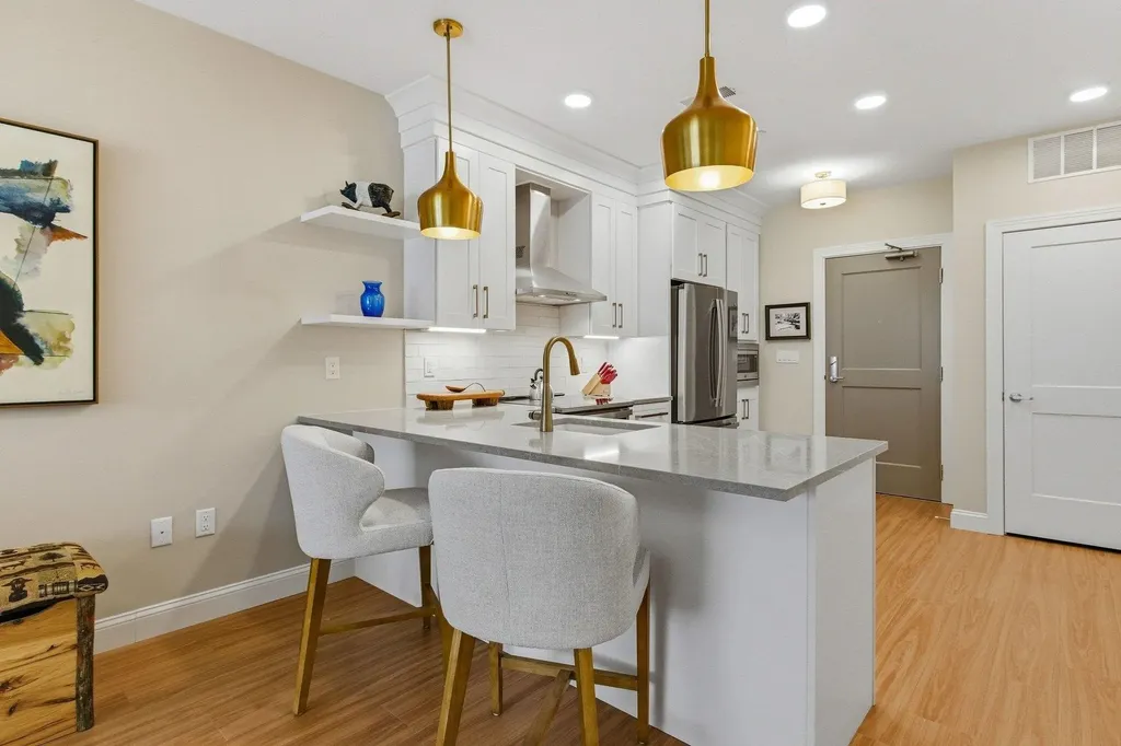 99 Foundry Place Portsmouth NH 03801