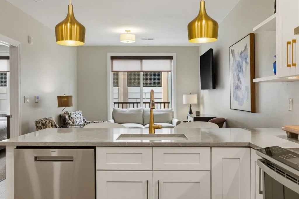 99 Foundry Place Portsmouth NH 03801