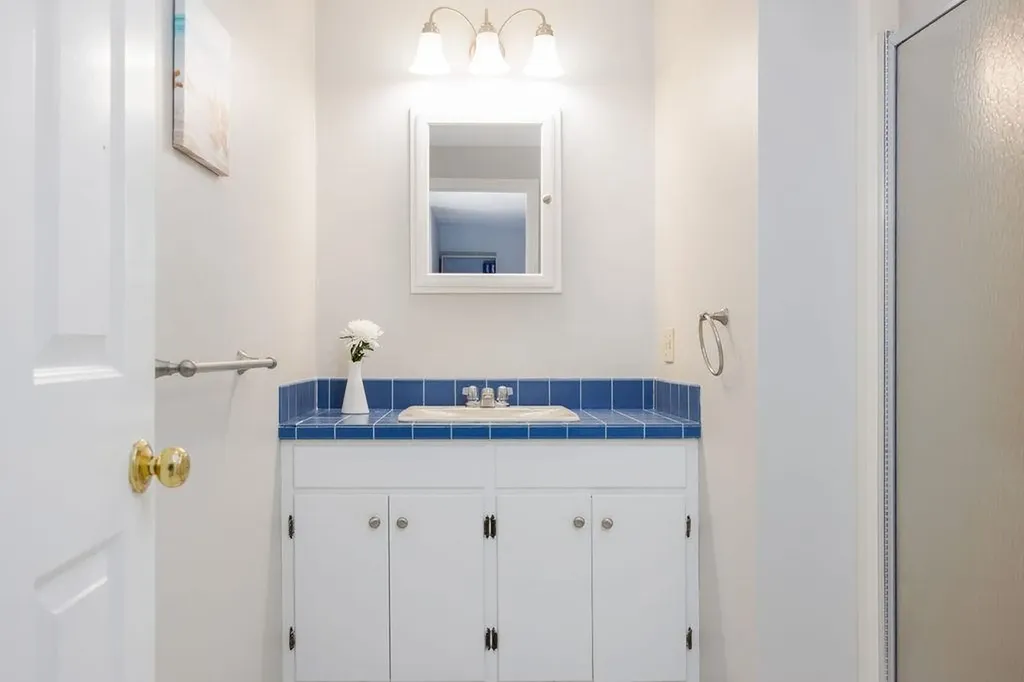 66 Oak Ridge Road Lebanon NH 03784