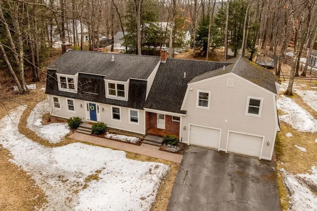 66 Oak Ridge Road Lebanon NH 03784