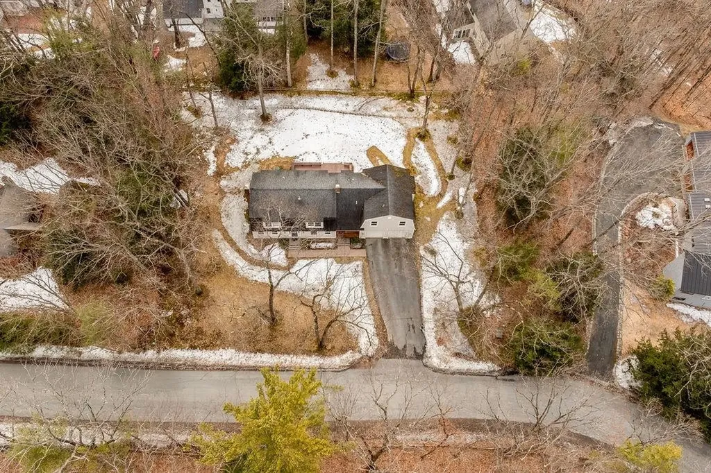 66 Oak Ridge Road Lebanon NH 03784