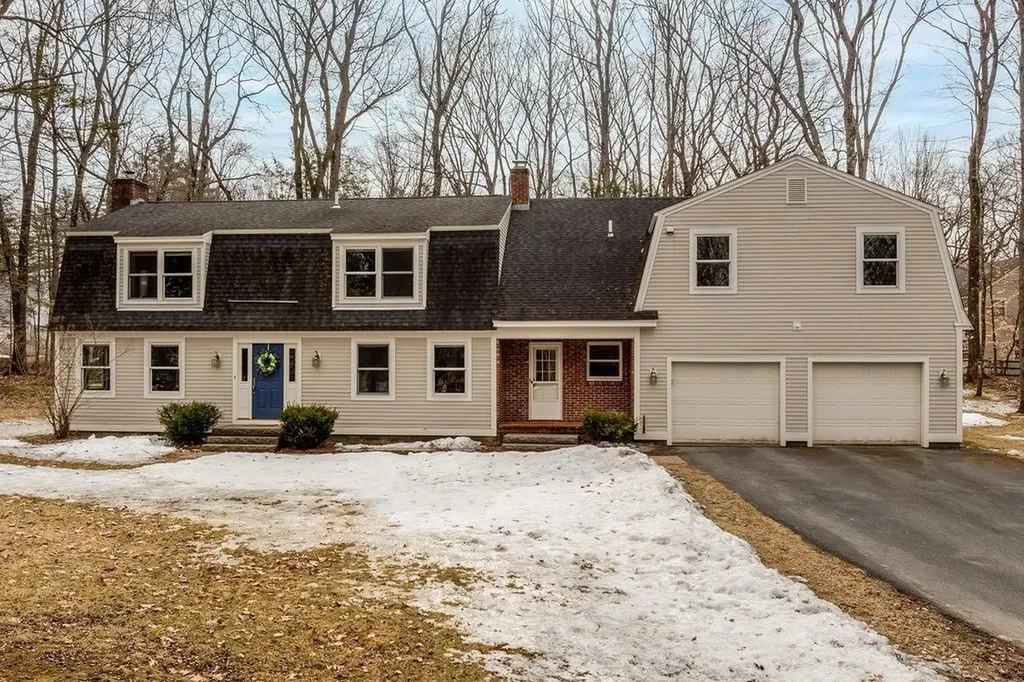 66 Oak Ridge Road Lebanon NH 03784