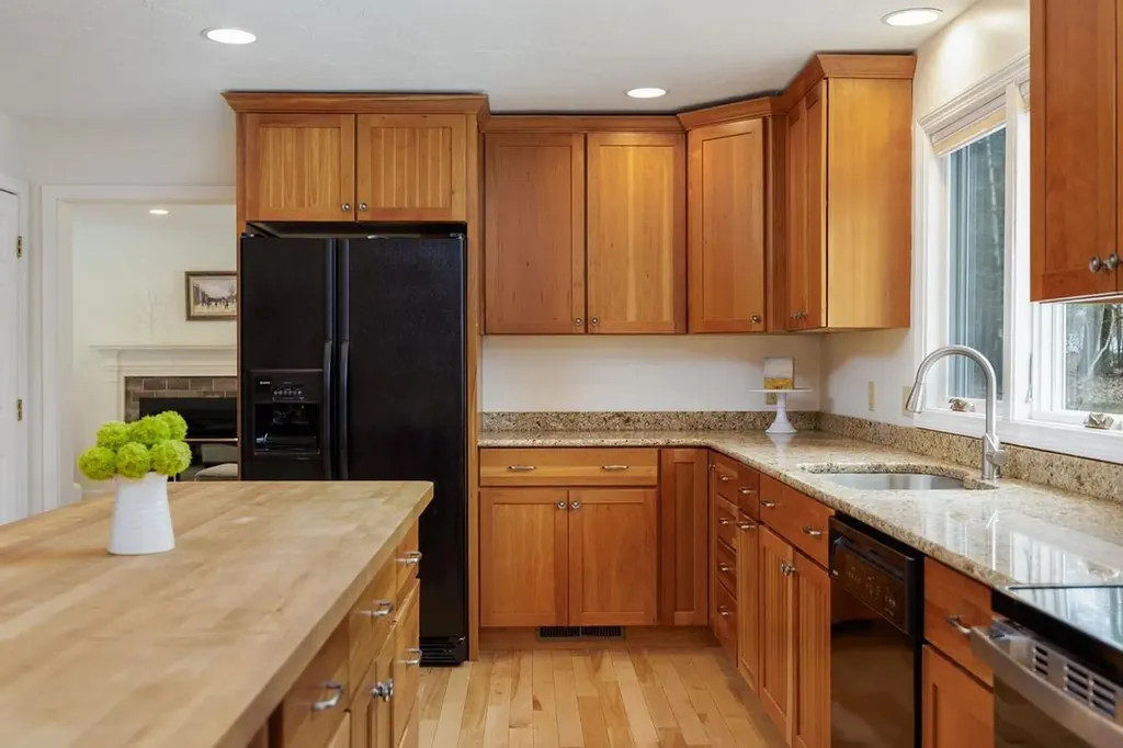 66 Oak Ridge Road Lebanon NH 03784