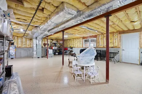 12 Mill Pond Road Brentwood NH 03833