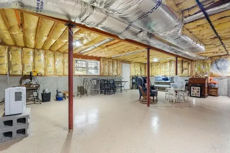 12 Mill Pond Road Brentwood NH 03833