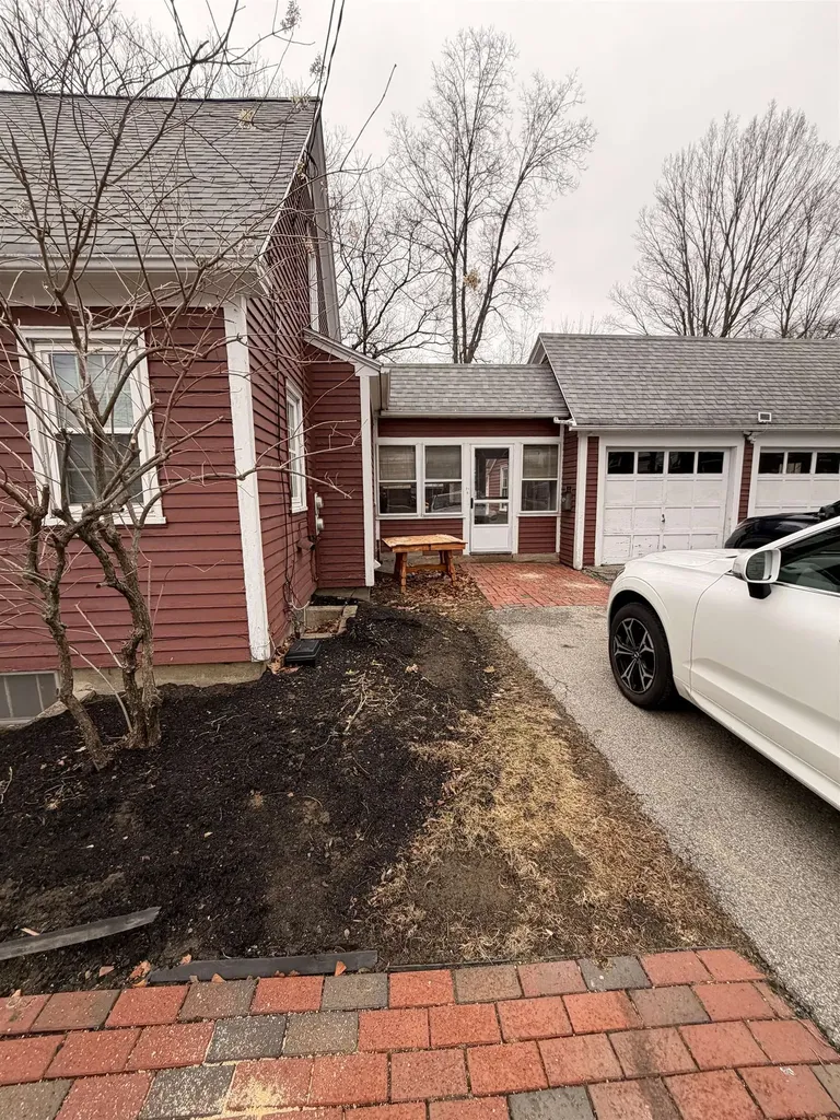 21 Park Court Durham NH 03824